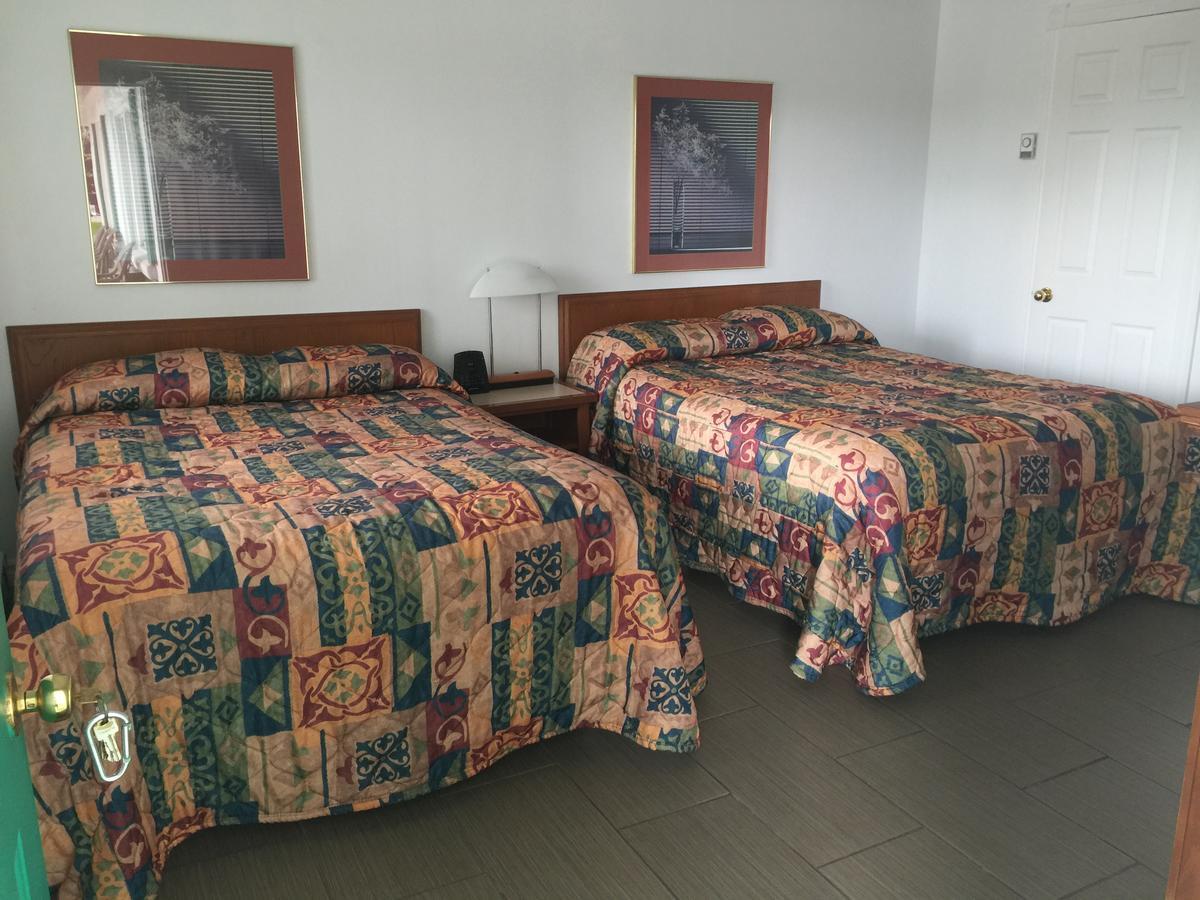 加蒂诺汽车旅馆 外观 照片
